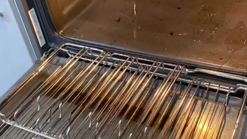 Oven Cleaning Services